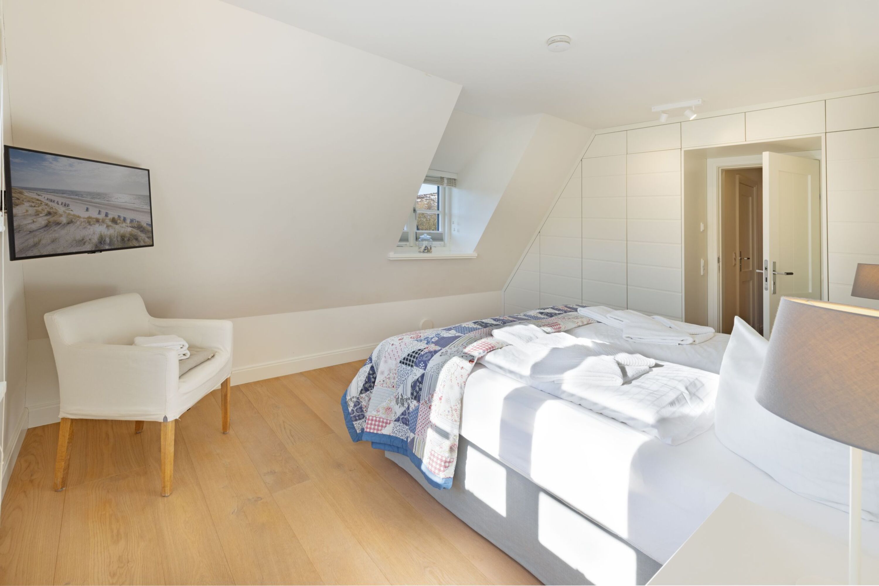 Schlafzimmer eins