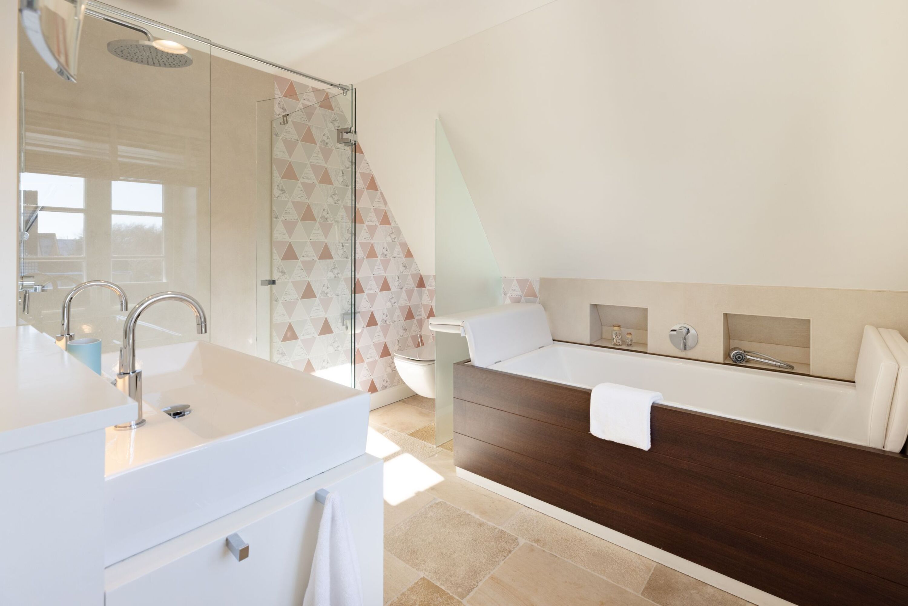 Badezimmer eins