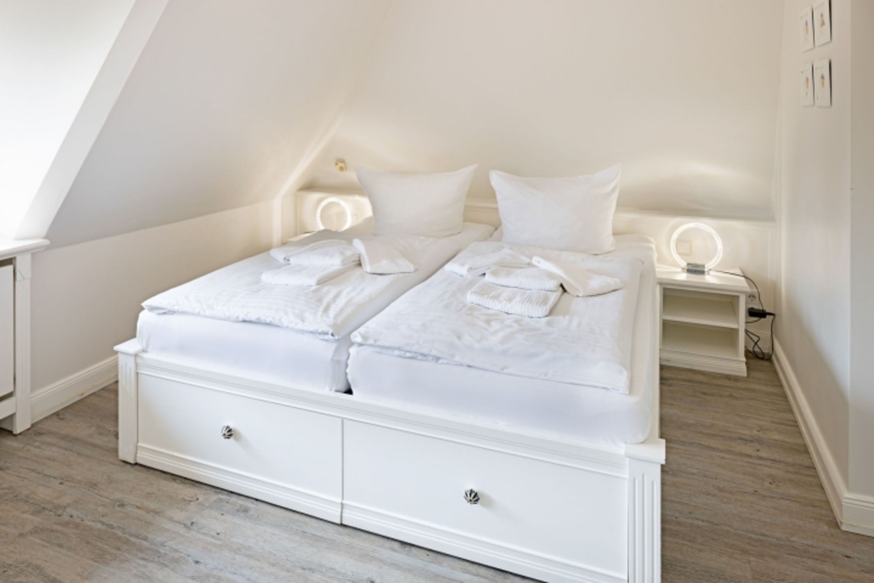 Schlafzimmer eins