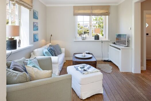 Wohnbereich mit Kamin