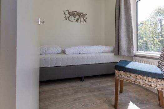 Schlafzimmer 3 mit 1 Boxspringbett