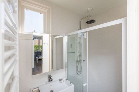 Das neulich renoviertes Badezimmer