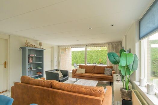 Das helle Wohnzimmer