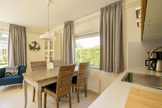 Essecke für 4 Personne