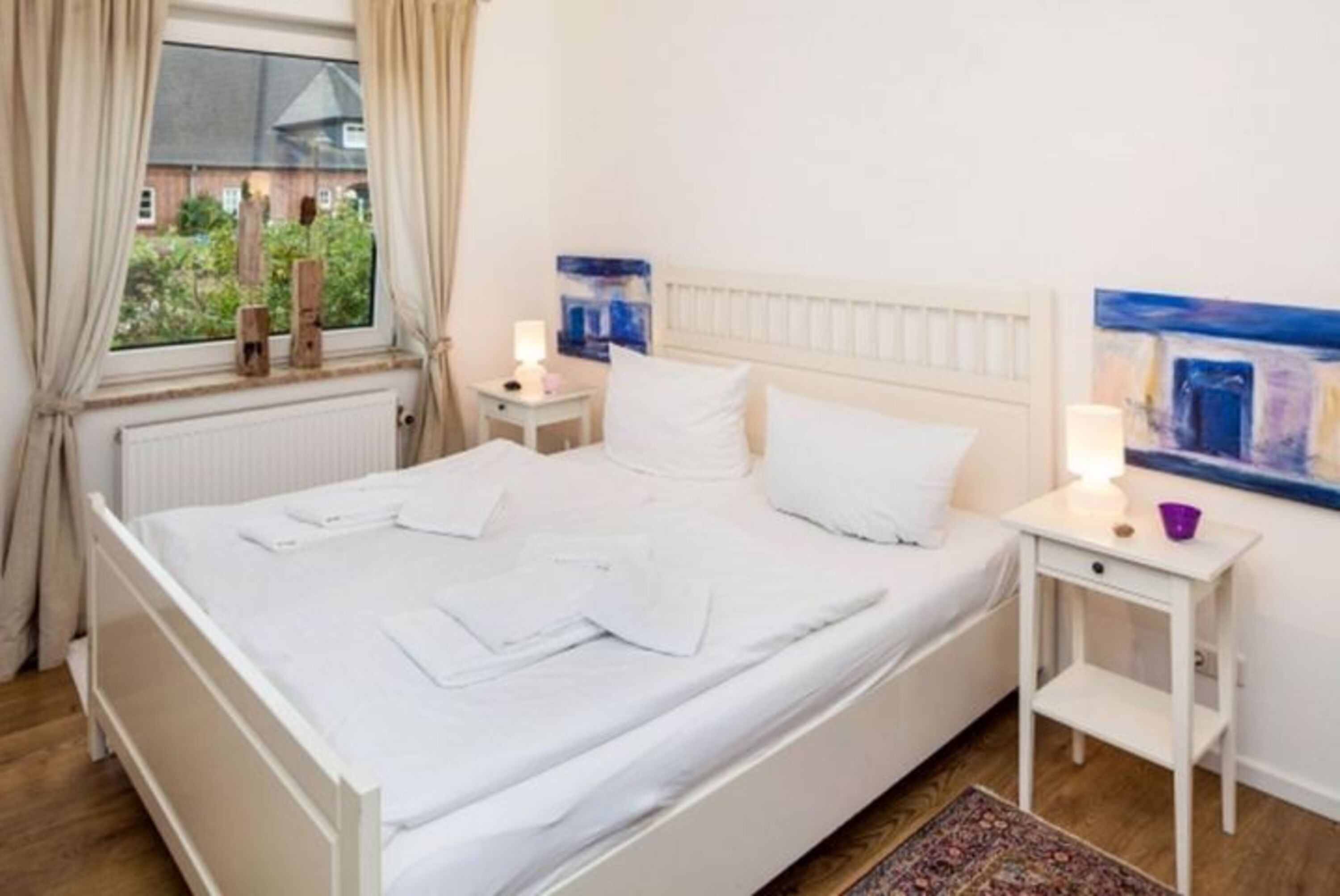 Schlafzimmer 1