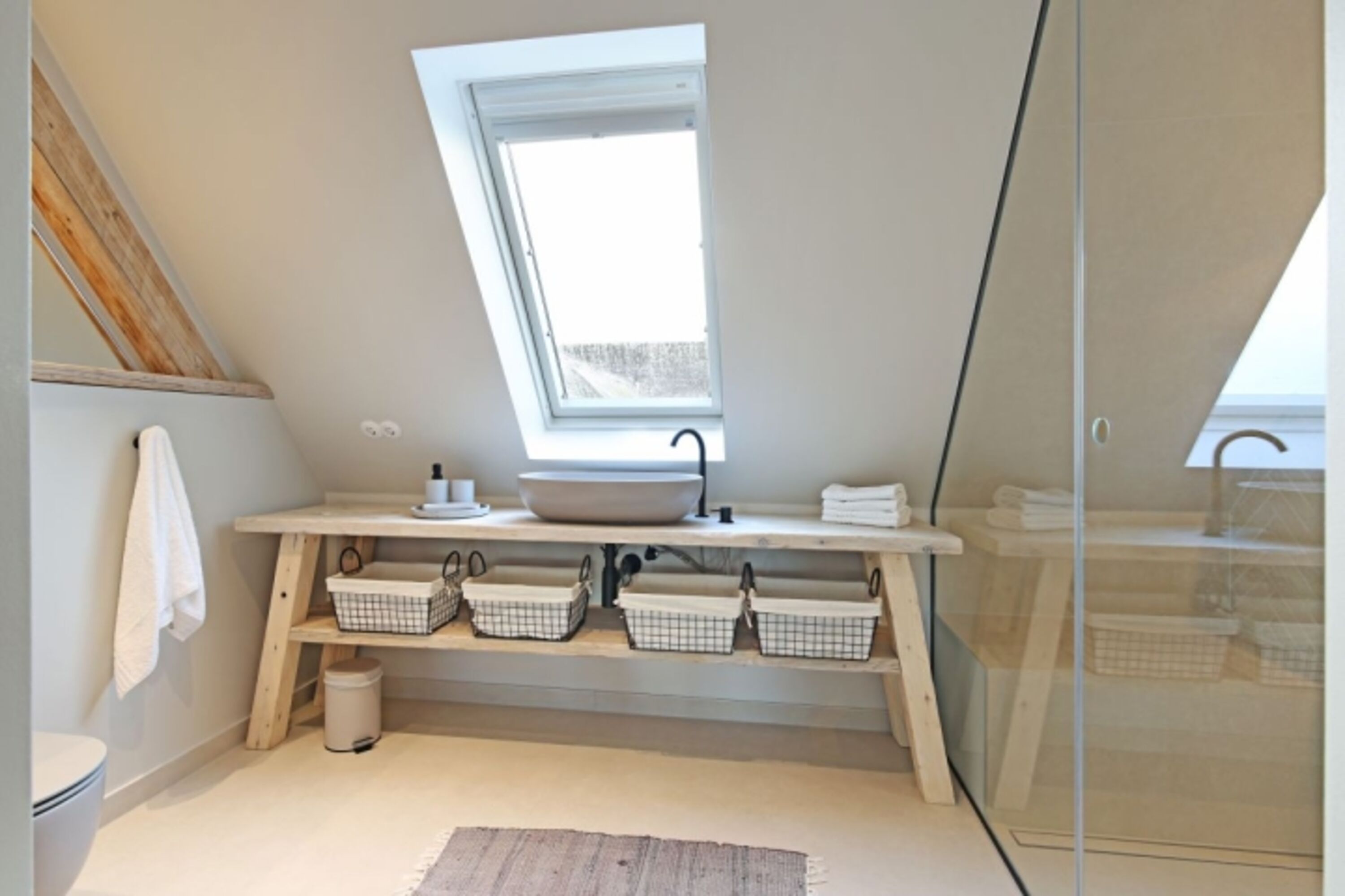 Badezimmer eins