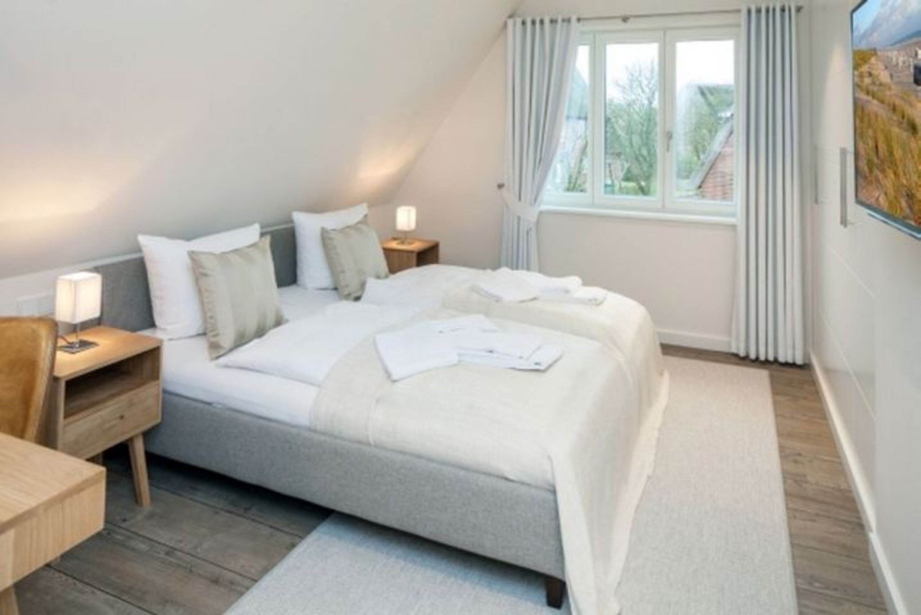 Schlafzimmer 2