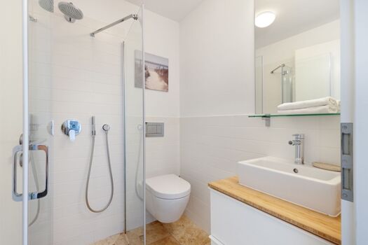 Badezimmer eins im EG