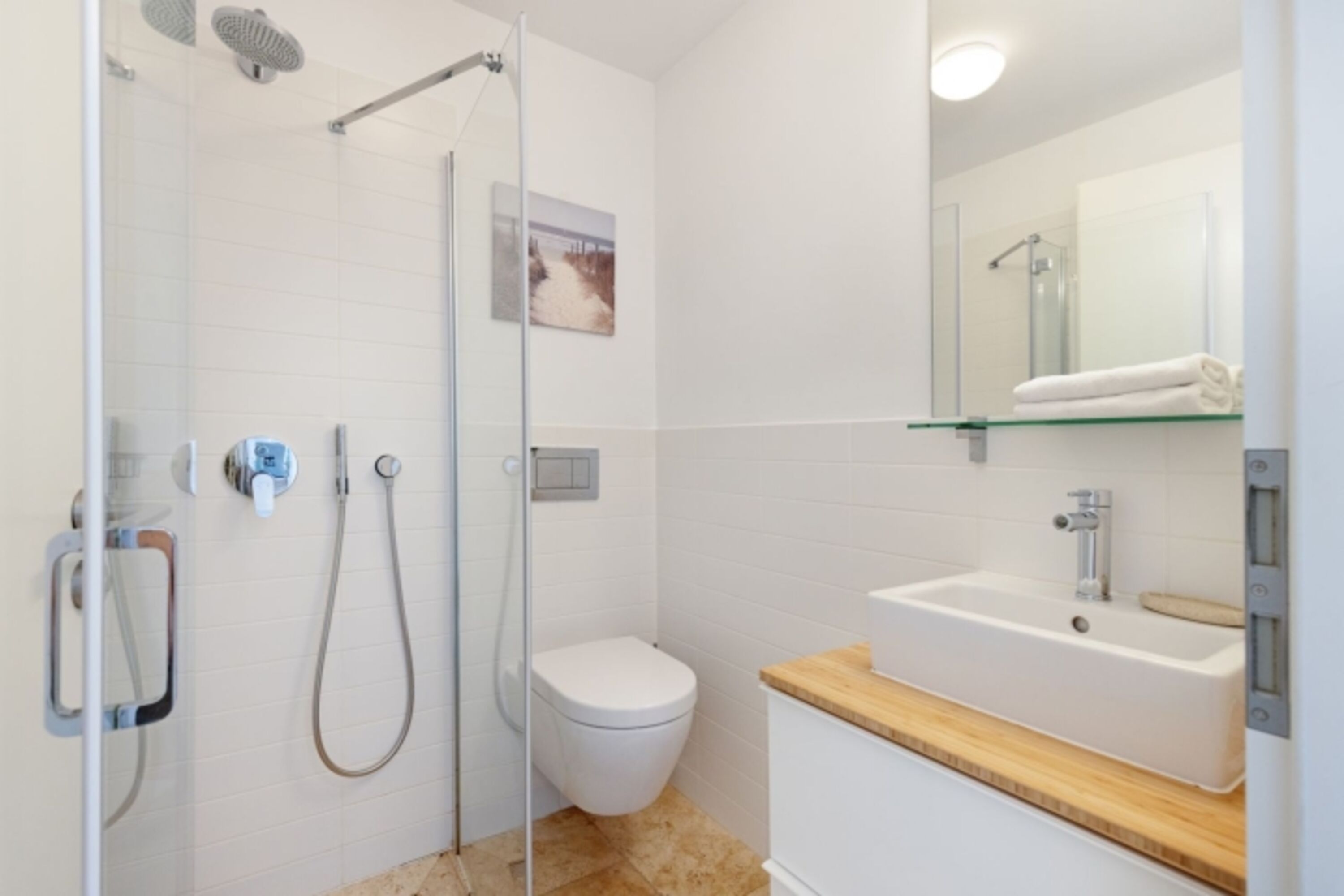 Badezimmer eins im EG