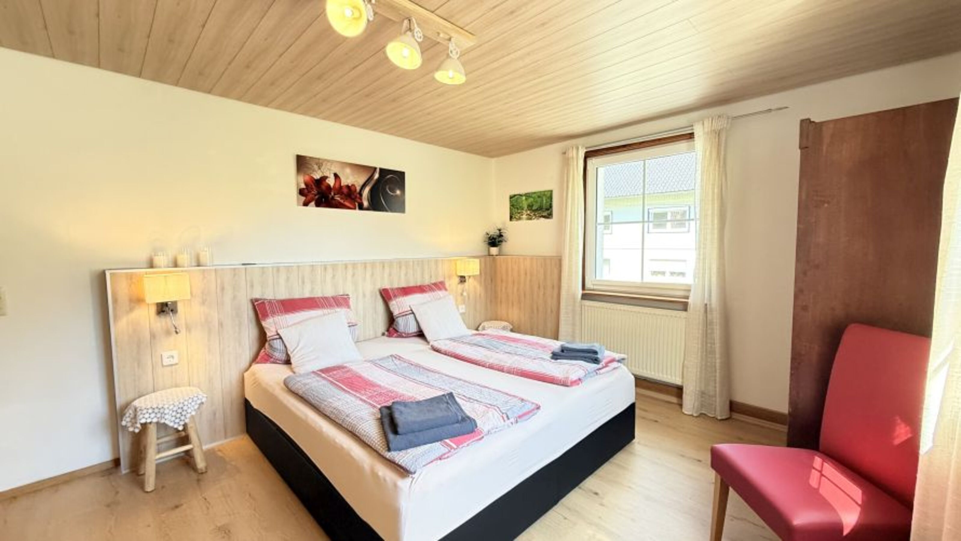 Schlafzimmer mit Infrarotsauna