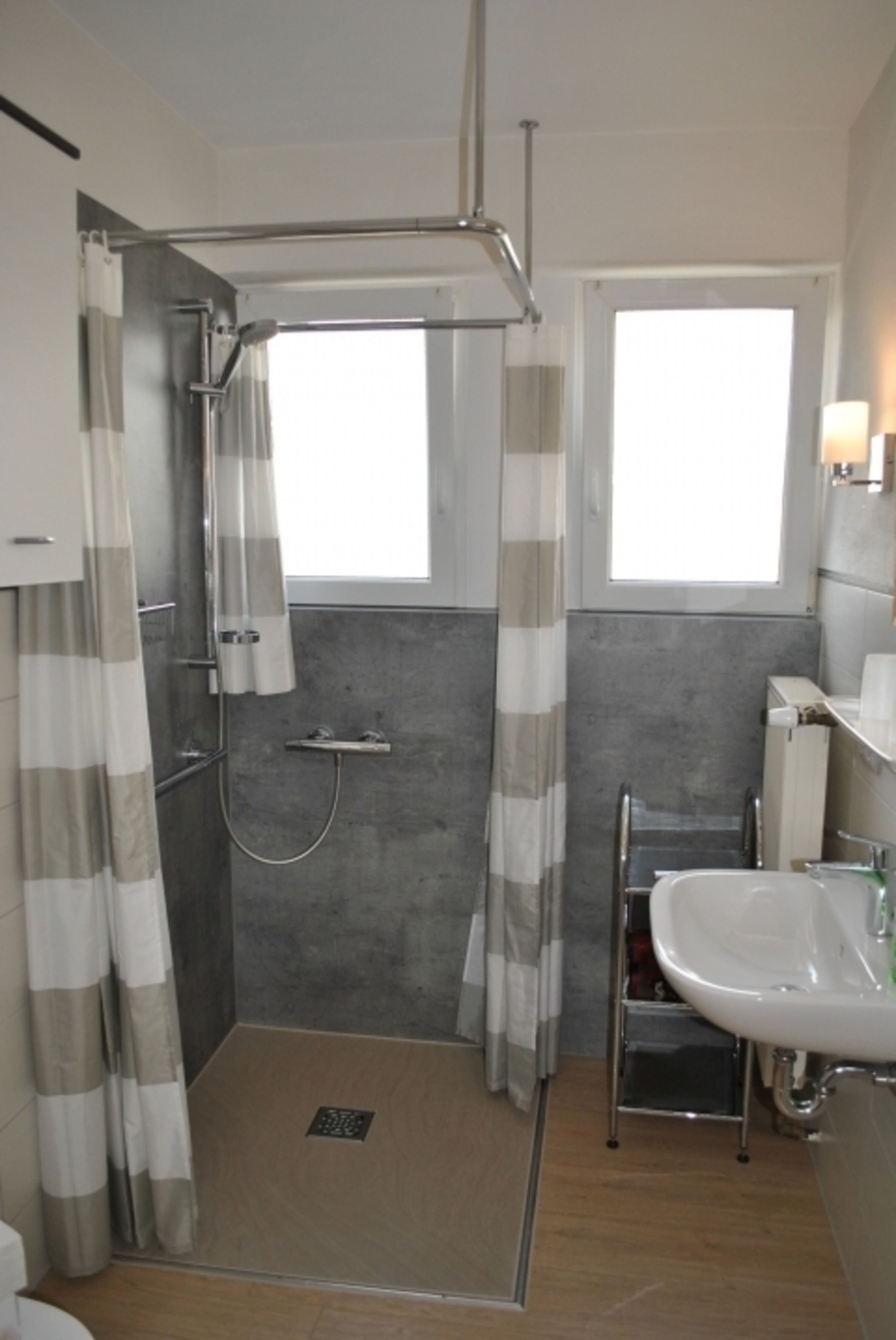 Wohnung C- Bad mit Dusche