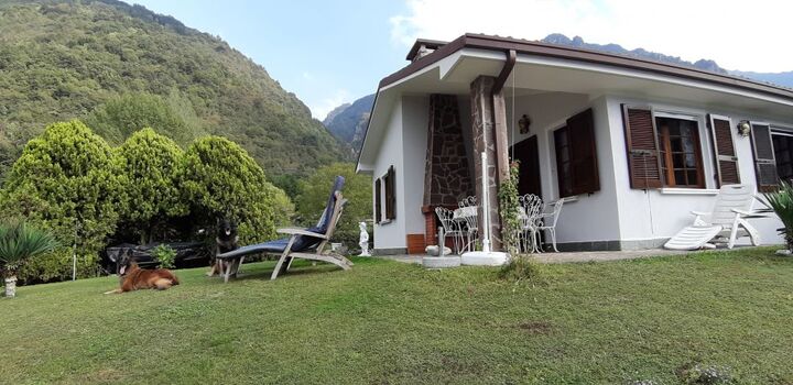 Ferienhaus mit eigenem eingezäunten  Garten