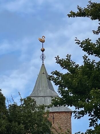 In Middoge ist ein Schwan für die Windrichtung zuständig