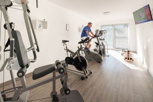 Fitnessraum im Souterrain