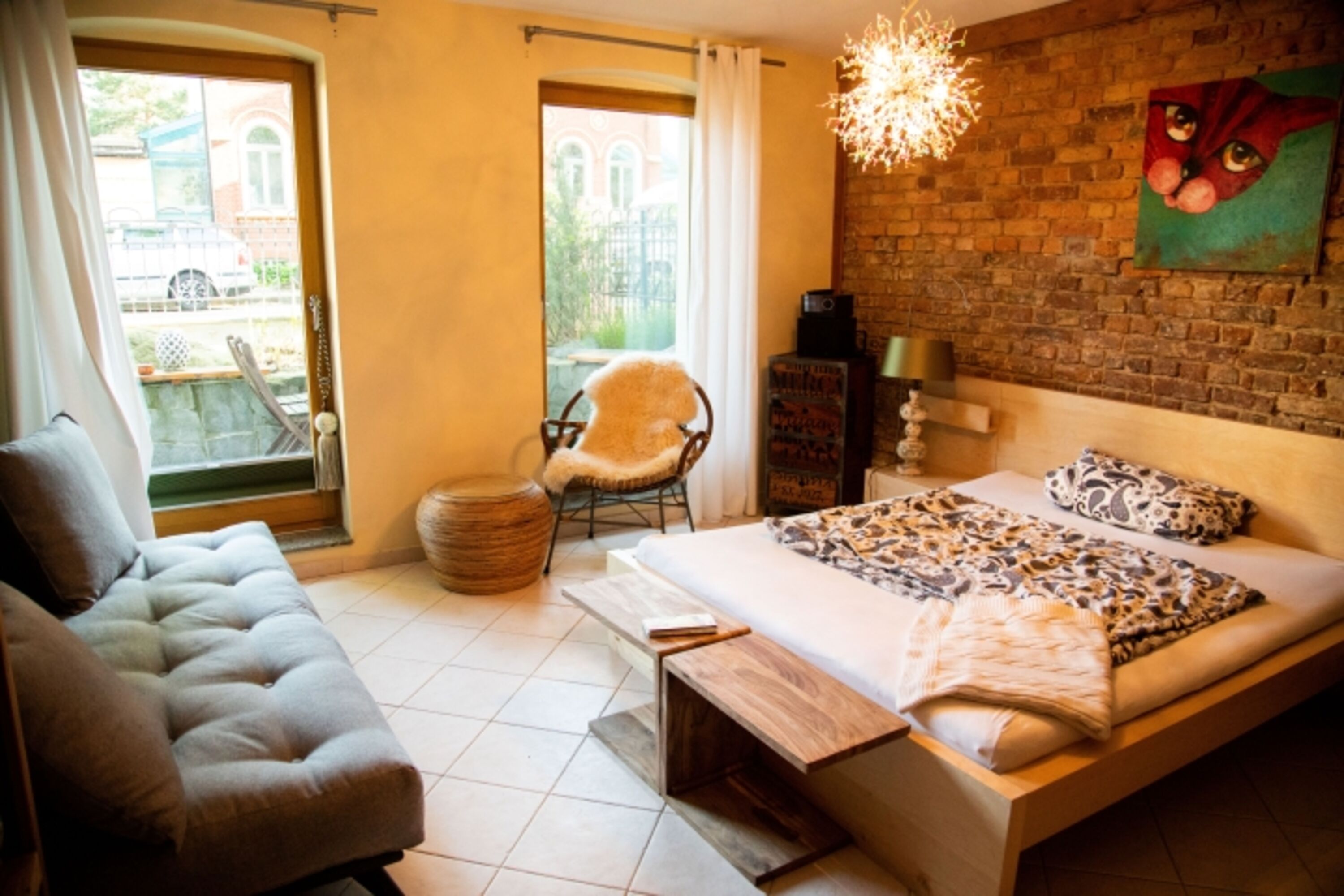 Schlafzimmer 1