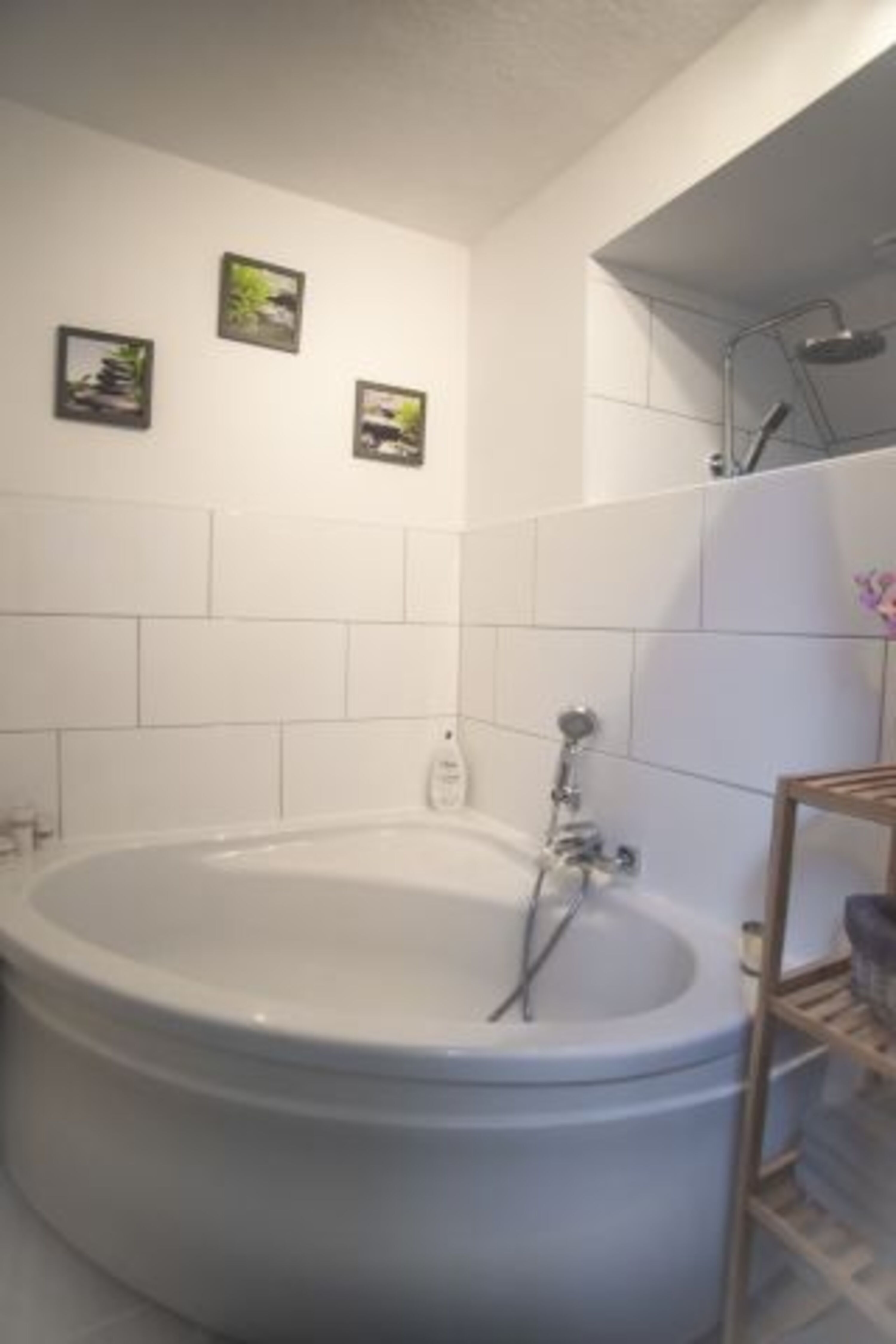 Eckbadewanne