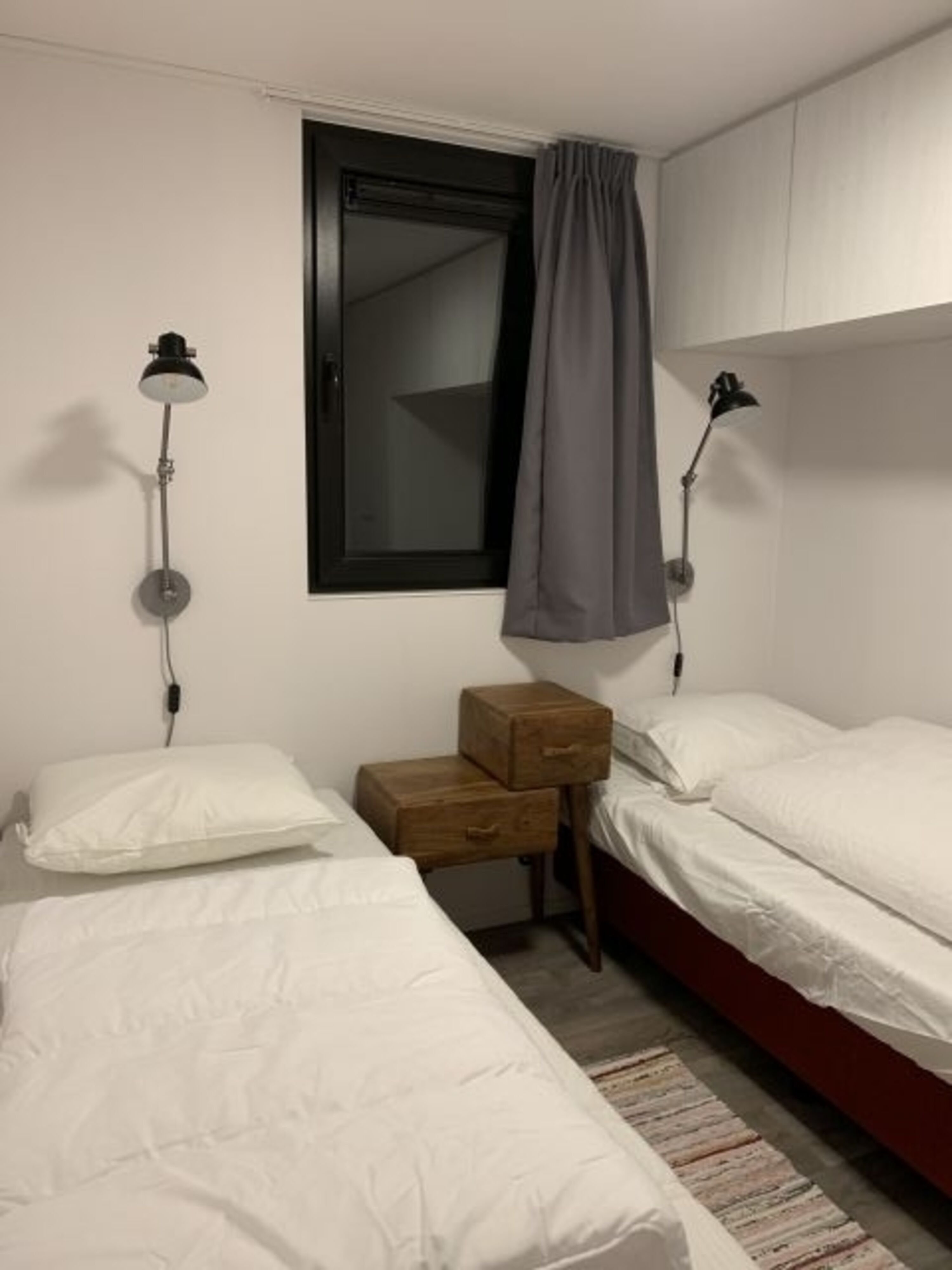 Schlafzimmer 2 mit 2 Einzelbetten