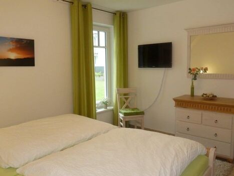 Großes Schlafzimmer