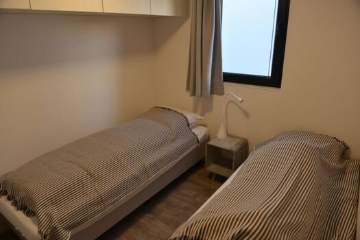 Schlafzimmer mit 2 Einzelbetten