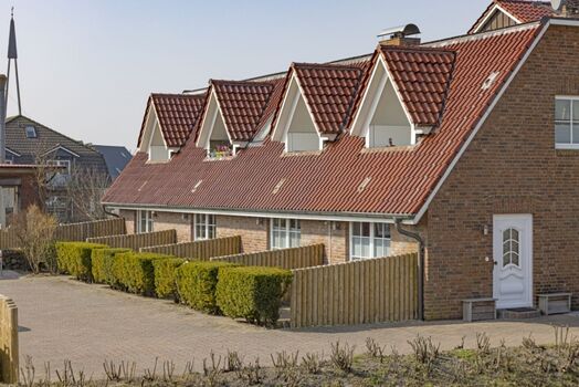 Terrasse und Außenansicht