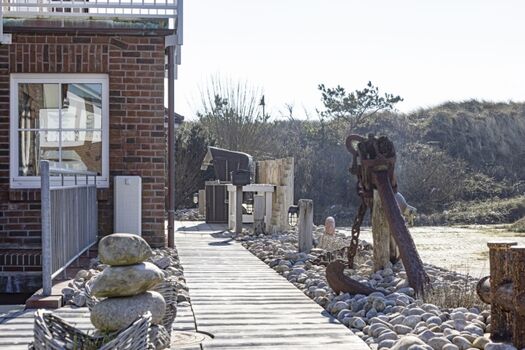 Terrasse zwei und Eingangsbereich