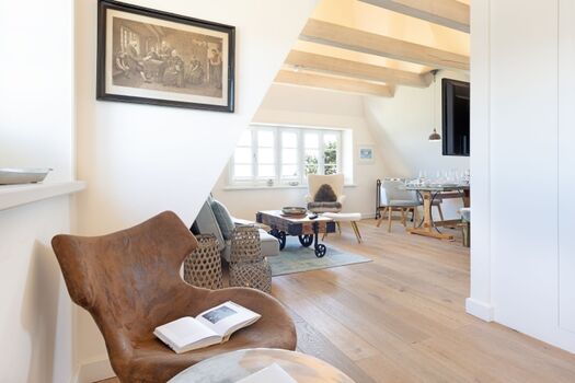 Flur und Sitzbereich