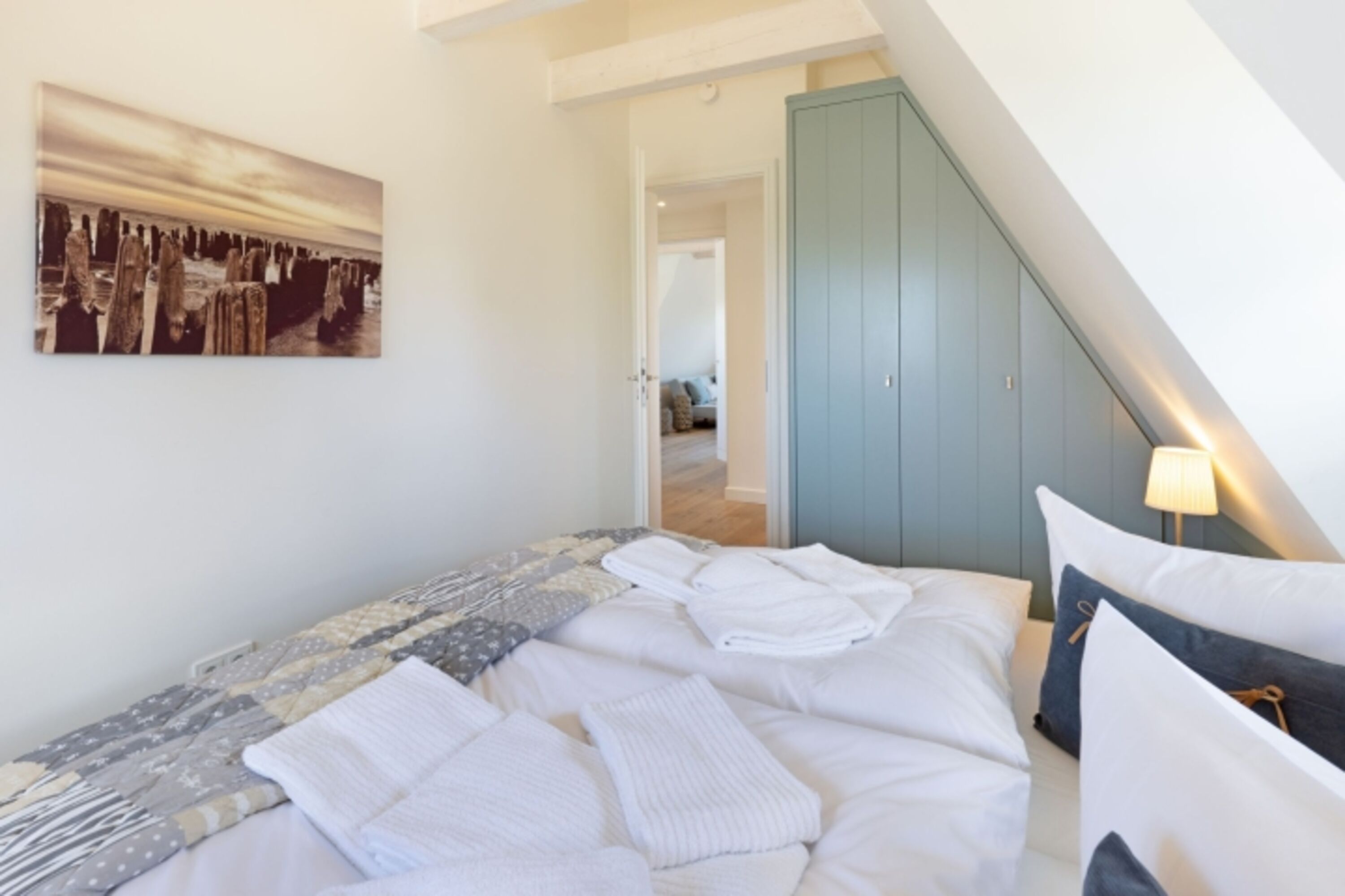 Schlafzimmer eins