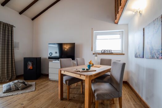 Essen, spielen, arbeiten ...