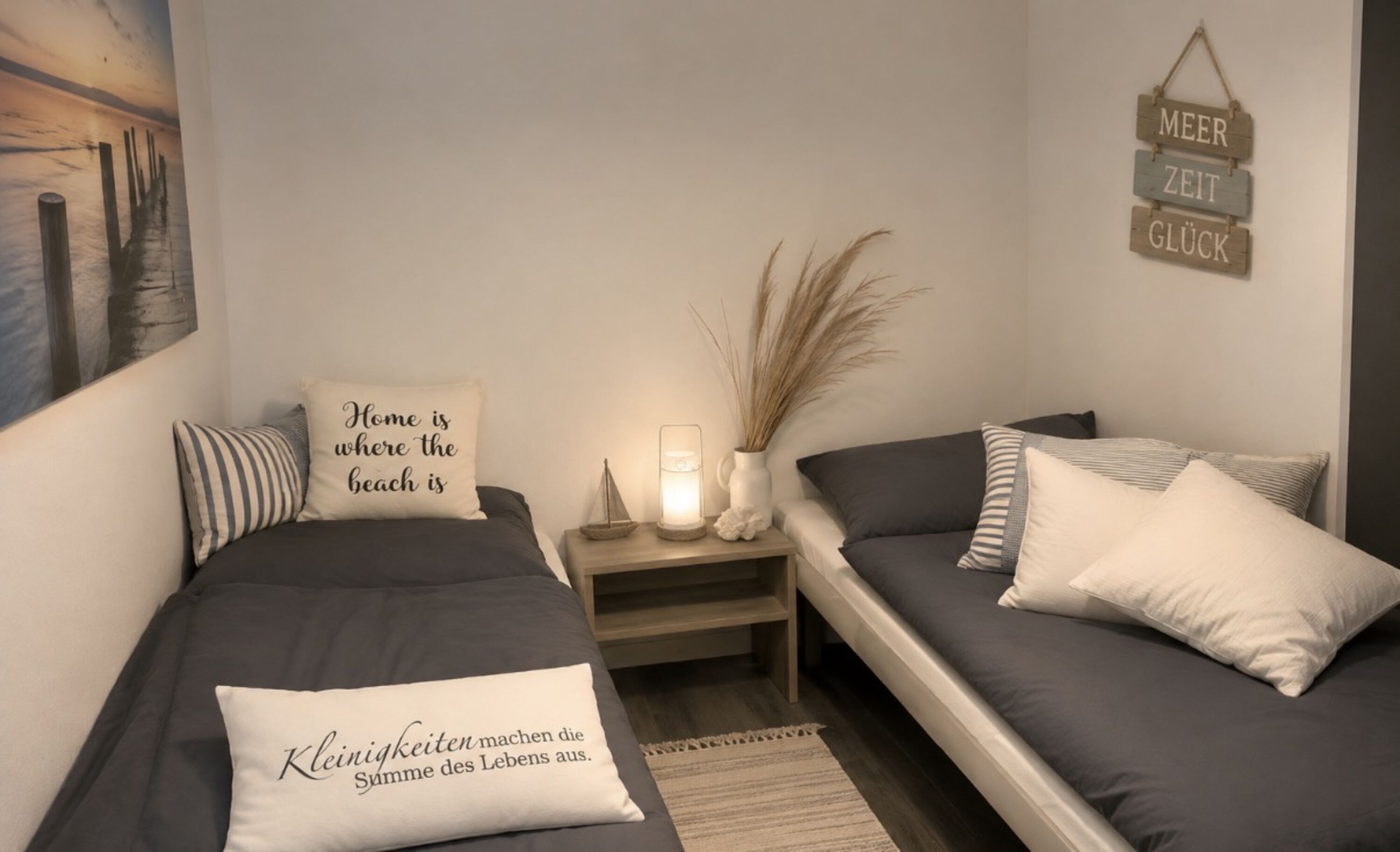 Schlafzimmer 2 mit Einzelbetten, kann man problemlos zusammen schieben