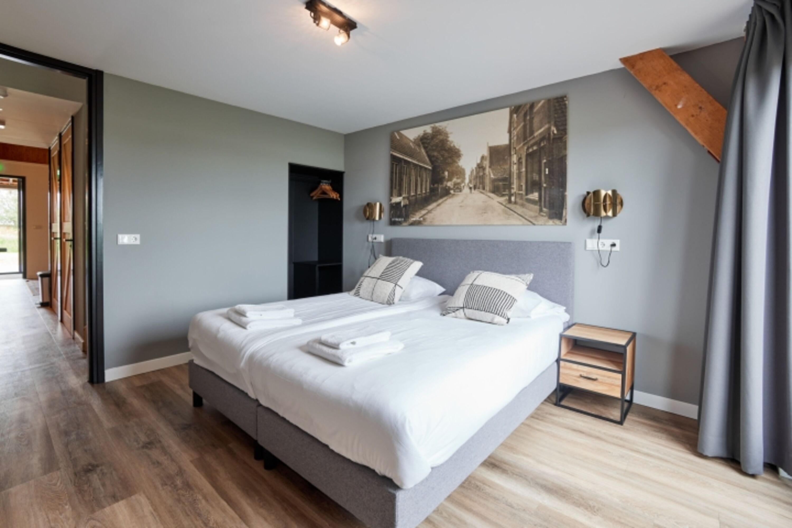 Schlafzimmer unten