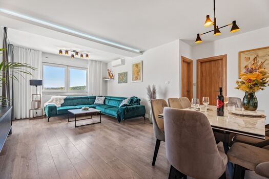 Villa Beybe bietet Platz für bis zu 8 Personen, alles wurde kürzlich hochwertig renoviert und ist wirklich wunderschön dekoriert