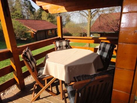 Terrasse mit Blickrichtung Südost