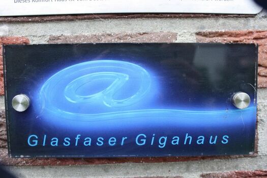 Glasfaseranschluss mit bis zu 50 MB/ s