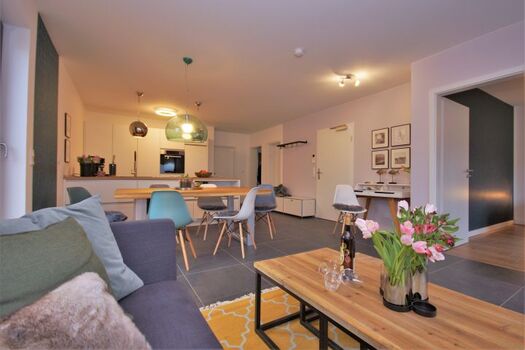 offener Wohn- Essbereich