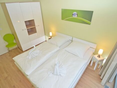 2. Schlafzimmer mit 2 Einzelbetten