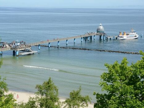 Ausblick aus dem Wohnzimmer auf die Selliner Seebrücke