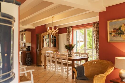 Reetdachhaus Kranich - Wohn-/ Essbereich