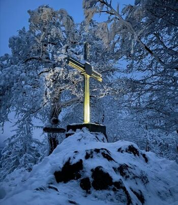 Gläsernes Gipfelkreuz am Reiseck...