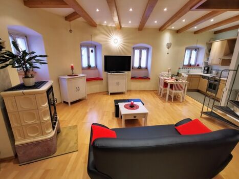 mit offenem Essbereich...