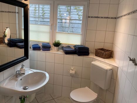 Badezimmer mit Dusche