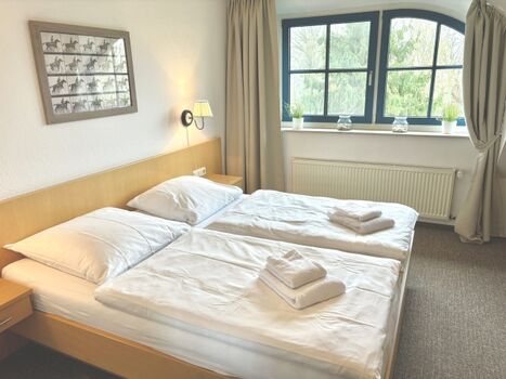 Schlafzimmer mit Wasserblick im OG 