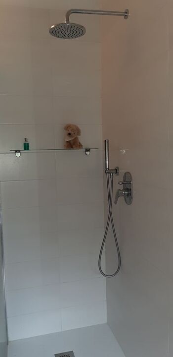 Badezimmer 1 im 1. OG