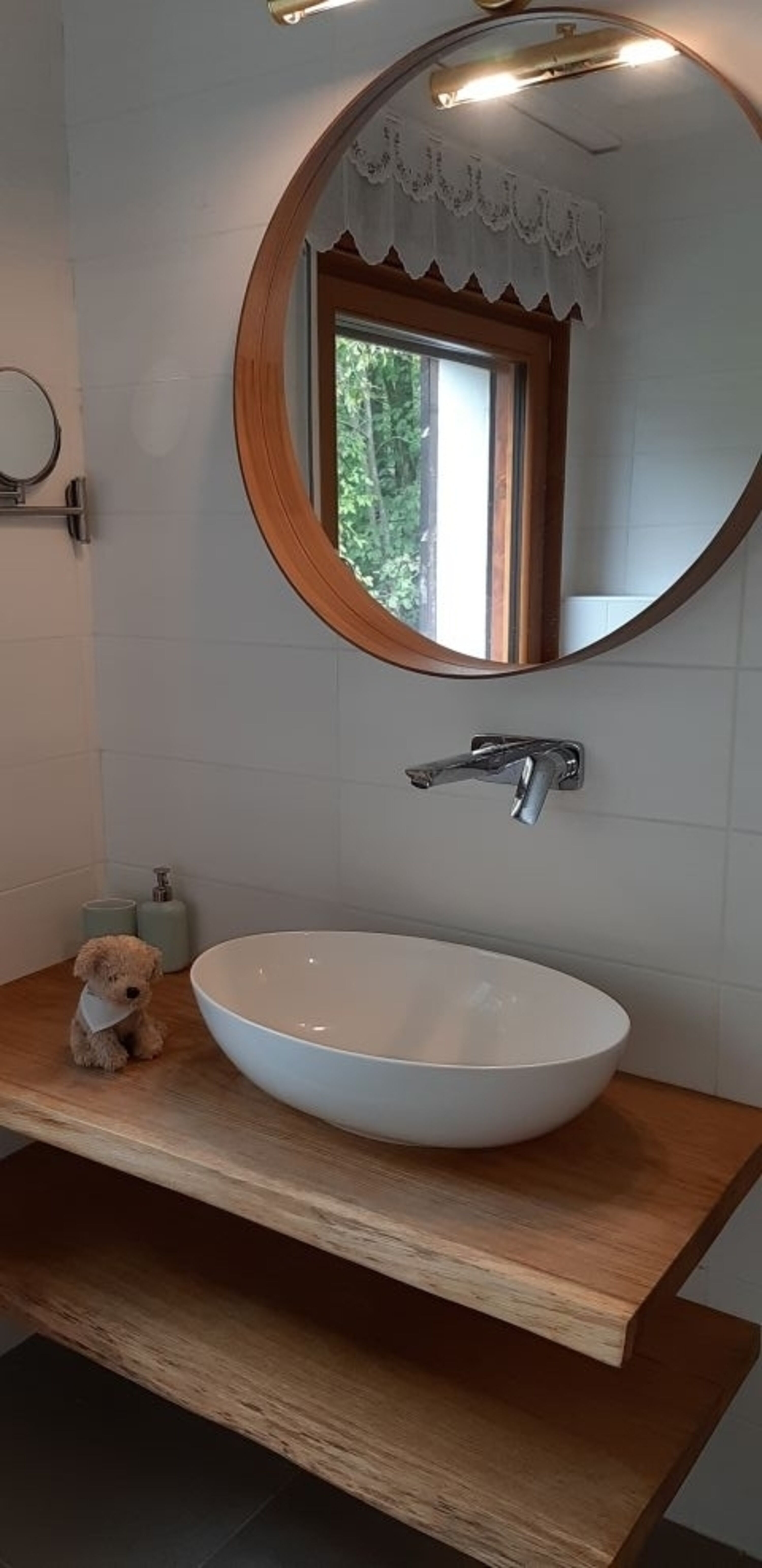 Badezimmer 1 im 1. OG