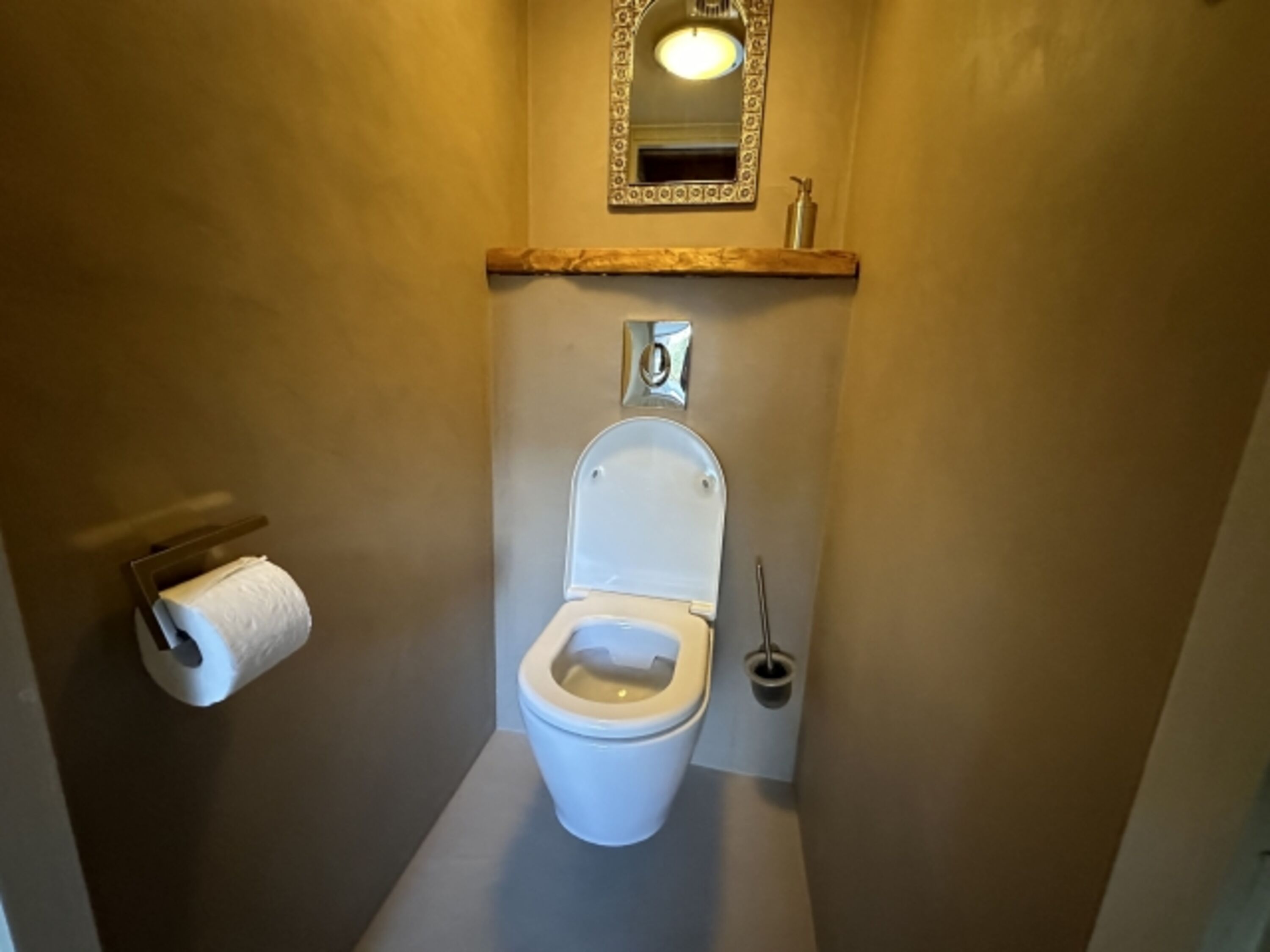 zweite Toilette