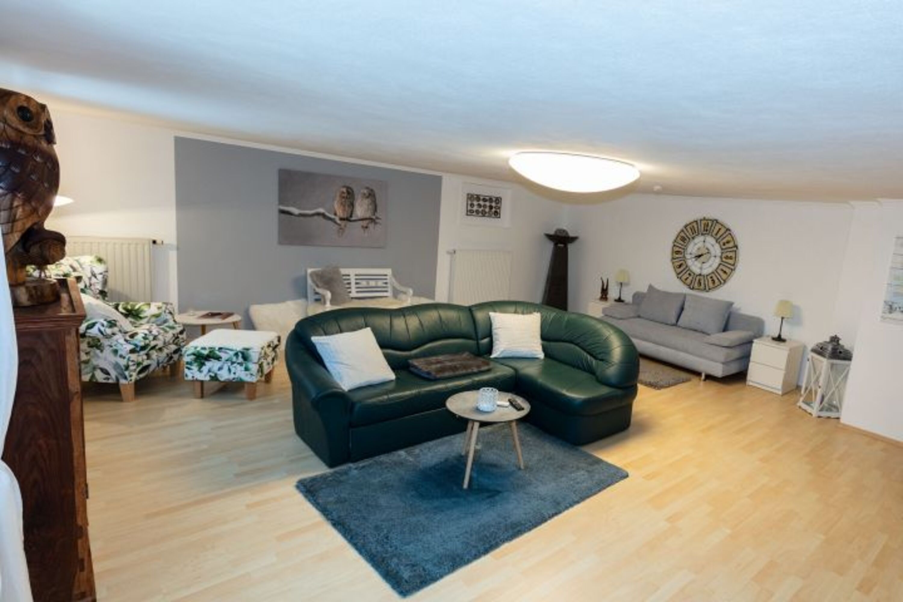Wohnzimmer mit Schlafcouch