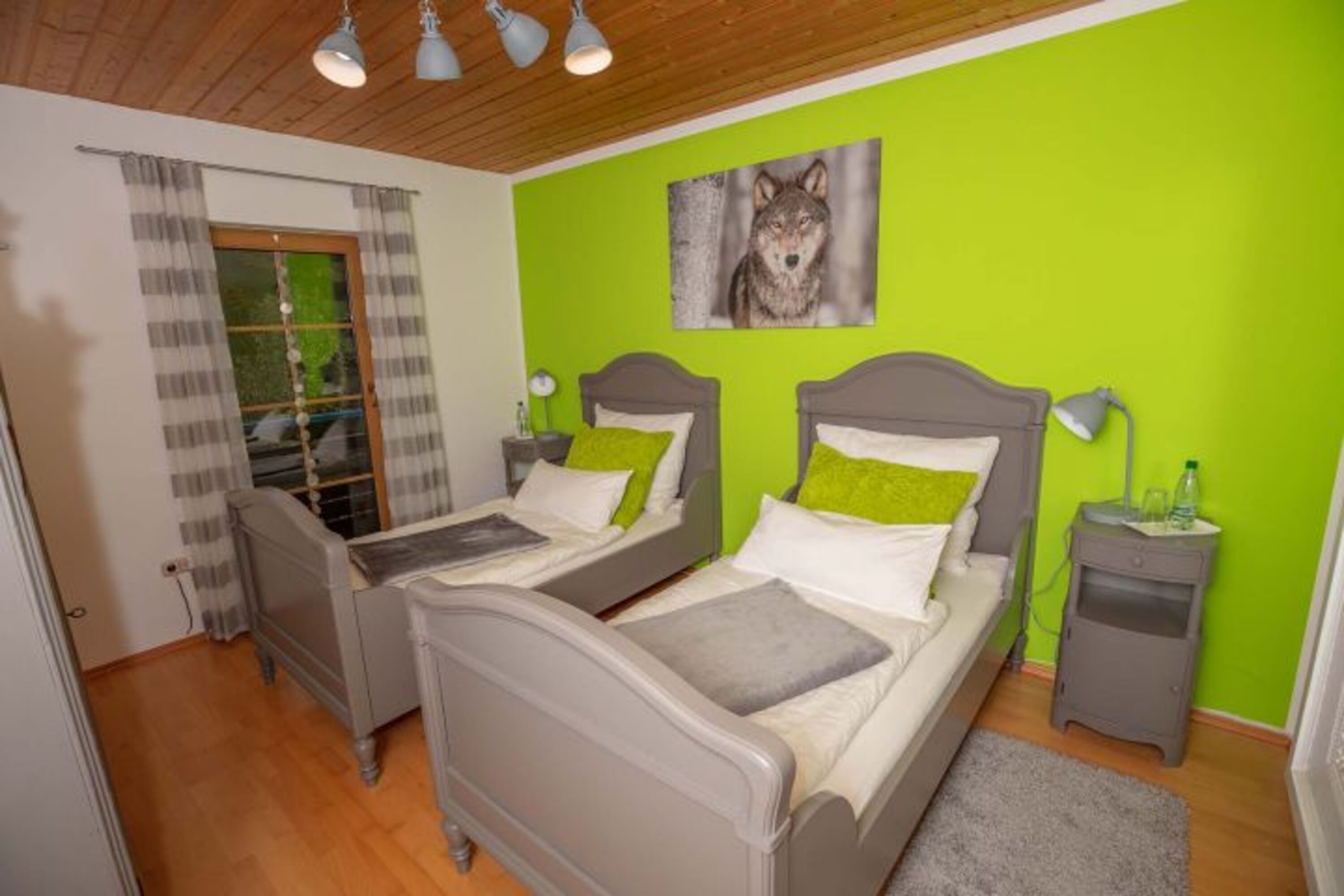 Schlafzimmer 2